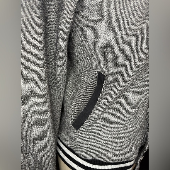 True Religion Button-Up Cardigan Sweater – Men’s Size M - Picture 3 of 10